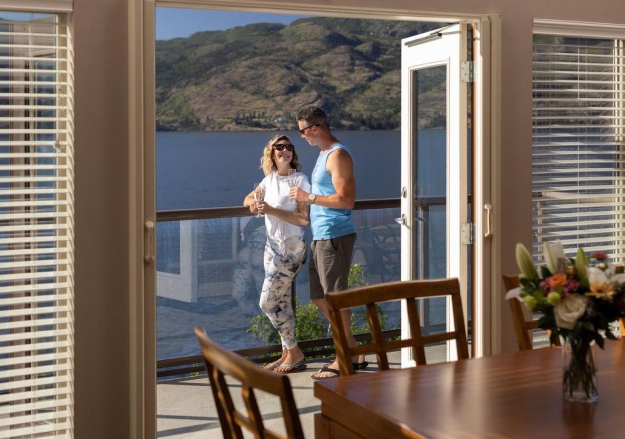 The Cove Lakeside Resort West Kelowna Bagian luar foto