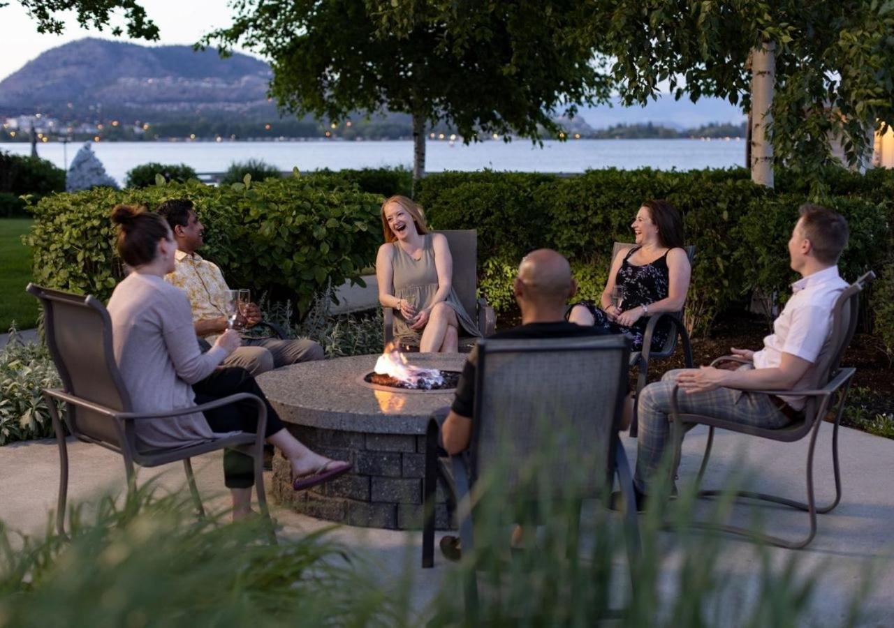 The Cove Lakeside Resort West Kelowna Bagian luar foto