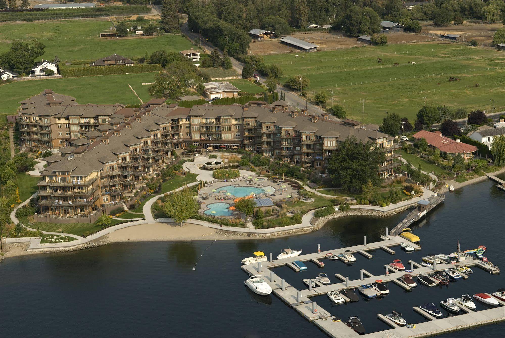 The Cove Lakeside Resort West Kelowna Bagian luar foto